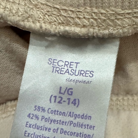 Lot of 3 pairs of women’s sleep shorts - Picture 3 of 5